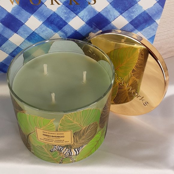 BATH & BODY WORKS 3-WICK 'FRESH BAMBOO' SCENTED CANDLE 'EXOTIC JUNGLE COLLECTION - Picture 3 of 11
